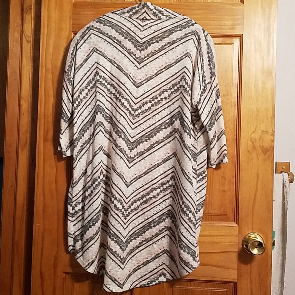 Cardigan - Picture 2 of 3